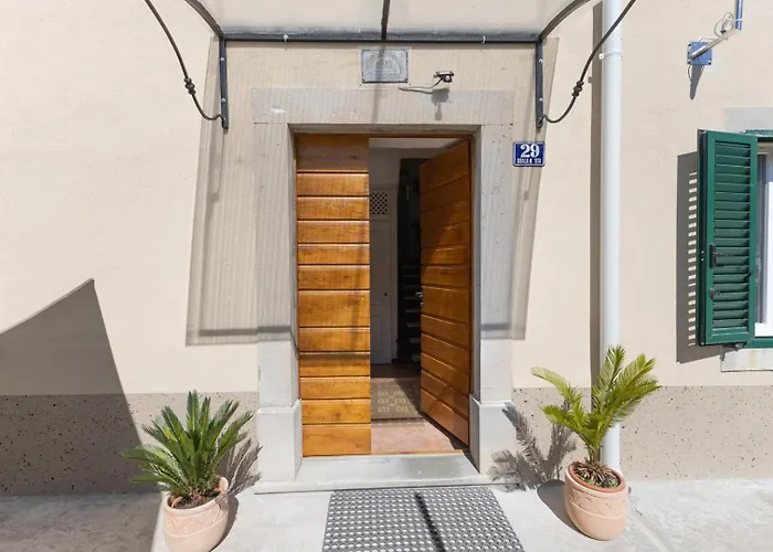 Mare - Beachfront * 라벡