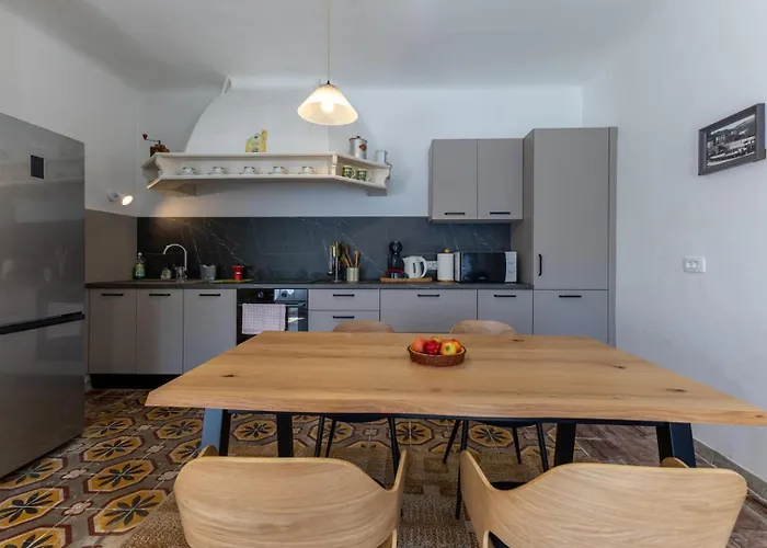 Apartment Mare - Beachfront